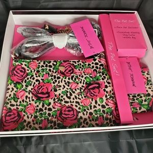 Betsey Johnson 3 Pc Pet Set Rose Leopard Print Dog Collar Bag Holder & Crossbody